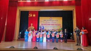 Phường Hà Tu đã tổ chức Liên hoan văn nghệ quần chúng năm 2022.