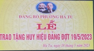 Đảng bộ phường Hà Tu long trọng tổ chức Lễ tặng Huy hiệu Đảng đợt 19 tháng 5 năm 2023 