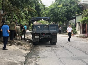 Phường Hà Tu: Ngày thứ 4 ra quân lập lại trật tự đô thị và vệ sinh môi trường trên địa bàn phường
