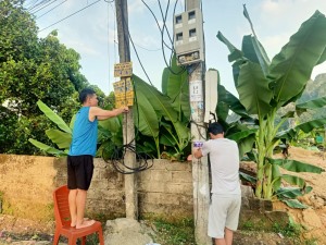 Khu phố 7 phường Hà Tu: Triển khai bóc, xóa quảng cáo rao vặt trên địa bàn