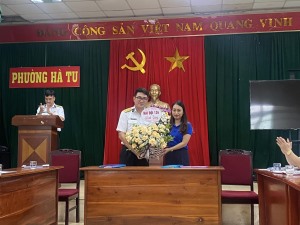 Đoàn thanh niên phường Hà Tu: Tổ chức ký chương trình phối hợp hoạt động với Hải đội 134 - Lữ đoàn 170 Hải quân
