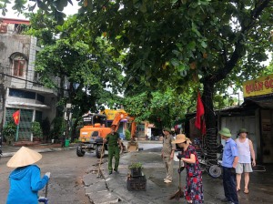 Phường Hà Tu: Tổ chức đợt ra quân lập lại trật tự đô thị và vệ sinh môi trường trên địa bàn 